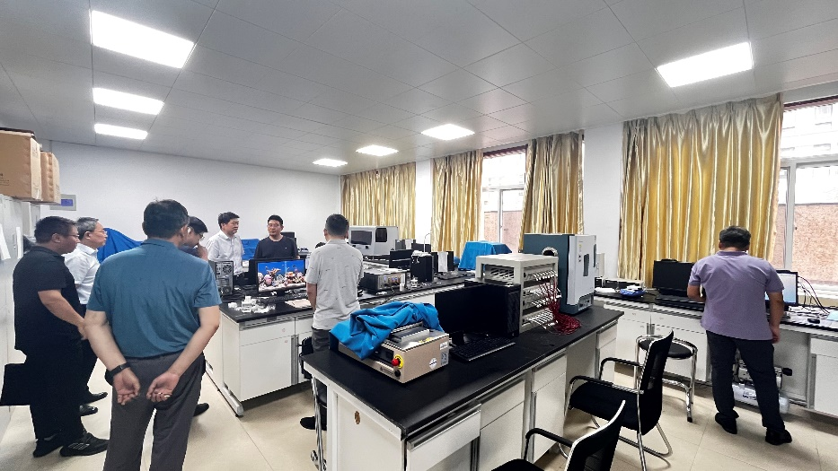 180b2e3d3a6743c5b74f72ced8da6280.png 180b2e3d3a6743c5b74f72ced8da6280.png